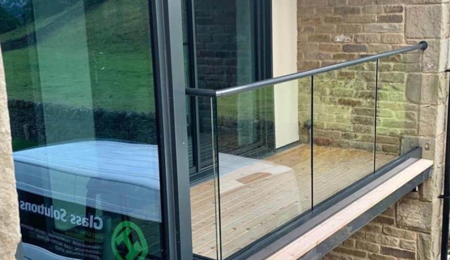 Elevate Your Home with a Stunning Glass Balustrades Balcony